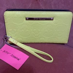 NWT Betsey Johnson Wristlet Wallet